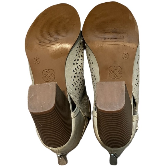 Daisy Fuentes Tan Peep Toe Boot Heel Size 8 - Picture 8 of 8